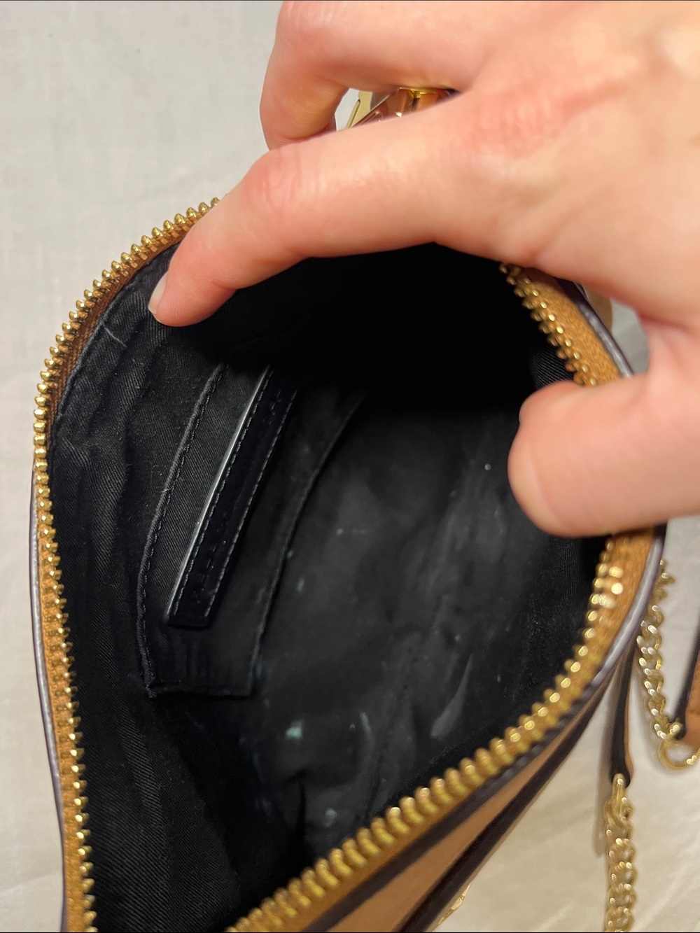 Rebecca Minkoff Avery Suede Crossbody Bag Gold Chain in Tan/Caramel - Picture 12 of 12